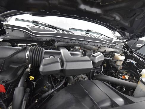 Used 2019 Ford F350 XLT w/ XLT Premium Package image 16