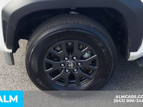 Used 2025 Toyota 4Runner SR5 image 12