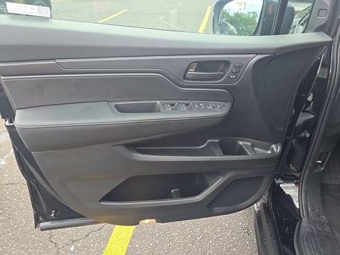 Used 2026 Honda Odyssey EX-L image 4