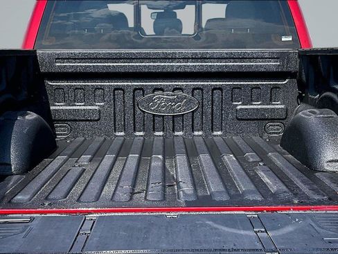 Used 2021 Ford F150 Lariat w/ Equipment Group 502A High AWD/4WD image 6