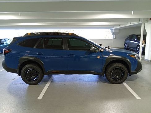 Used 2025 Subaru Outback Wilderness AWD/4WD image 4
