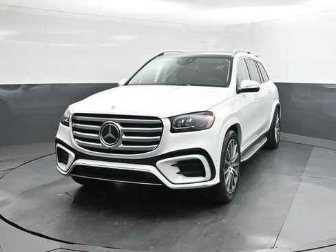New 2026 Mercedes-Benz GLS 450 4MATIC image 30
