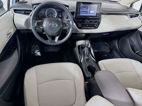 Used 2020 Toyota Corolla LE image 17