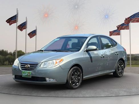 Used 2010 Hyundai Elantra GLS FWD image 3