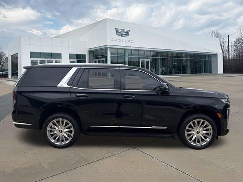 Certified 2023 Cadillac Escalade Premium Luxury AWD/4WD image 2