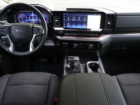 Certified 2024 Chevrolet Silverado 1500 LT Trail Boss w/ Convenience Package II AWD/4WD image 18