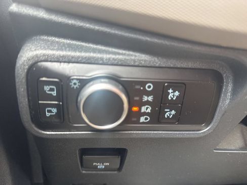 Used 2023 Ford Bronco Wildtrak AWD/4WD image 29