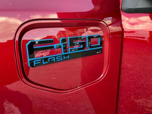 Used 2025 Ford F150 Lightning Flash AWD/4WD image 26