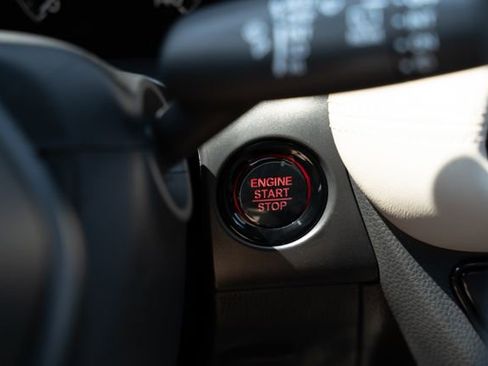 New 2026 Honda HR-V LX image 27