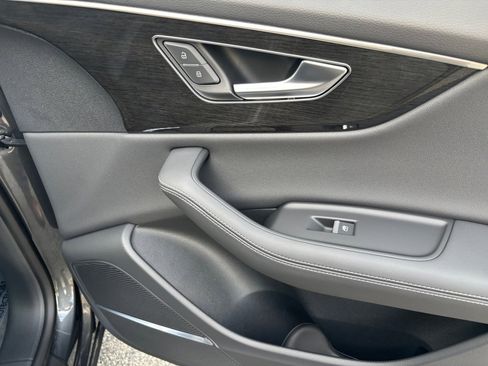 New 2026 Audi Q8 Premium Plus image 31