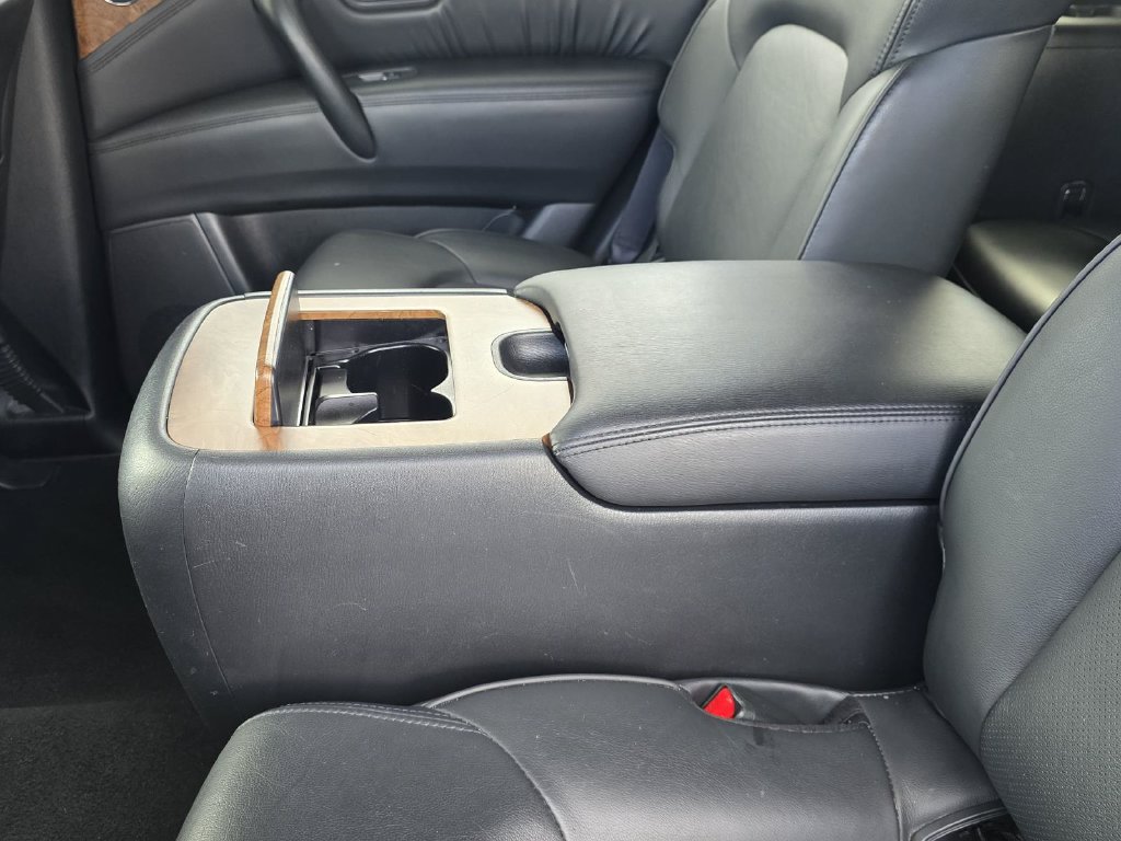 Used 2024 Nissan Armada SL w/ Captain's Chairs Package RWD image 9