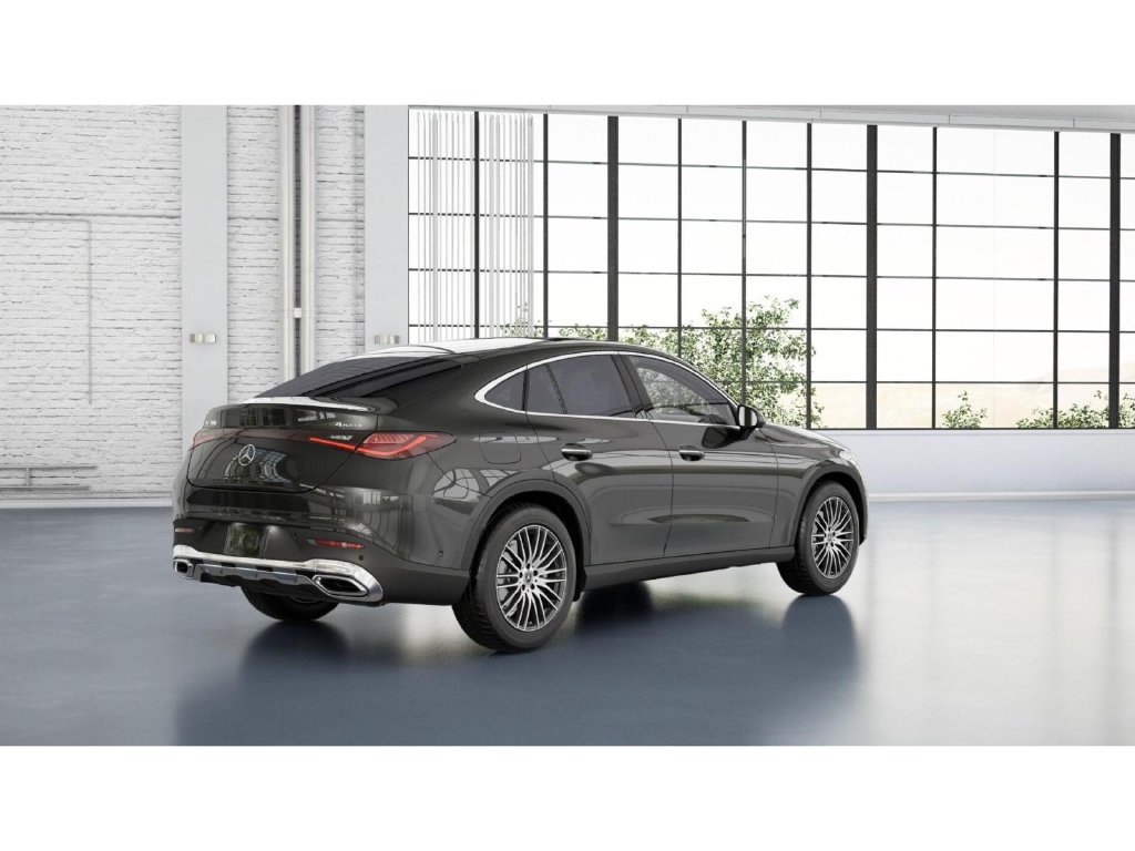 Used 2025 Mercedes-Benz GLC 300 4MATIC image 21