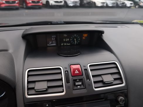 Used 2018 Subaru Forester 2.5i Limited AWD/4WD image 21