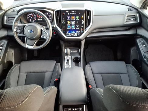 Used 2023 Subaru Ascent Premium w/ Convenience Package image 10