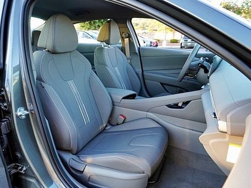 New 2026 Hyundai Elantra Sport FWD image 16