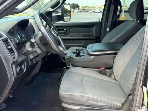 Used 2022 RAM 2500 Tradesman AWD/4WD image 5