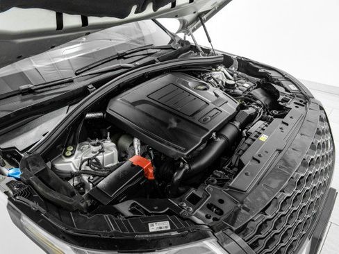 Used 2019 Land Rover Range Rover Velar R-Dynamic SE image 51