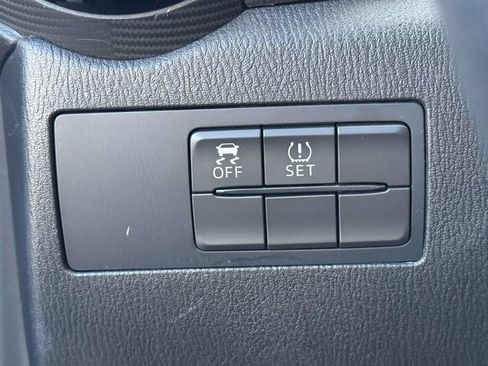 Used 2017 Toyota Yaris iA FWD image 33
