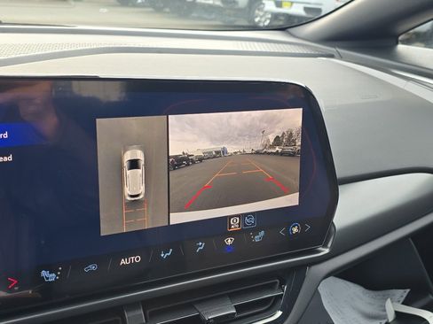 New 2026 Chevrolet Equinox EV RS image 29