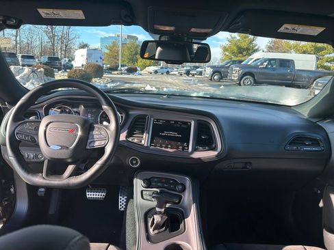Certified 2023 Dodge Challenger R/T w/ Plus Package image 9