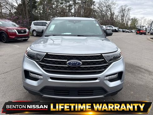Used 2020 Ford Explorer XLT w/ Equipment Group 202A AWD/4WD image 10
