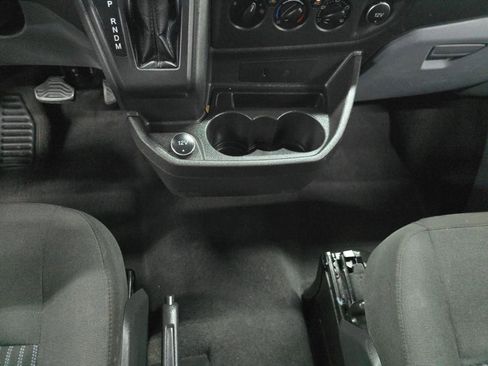 Used 2017 Ford Transit 150 XLT image 30