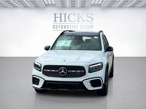 New 2026 Mercedes-Benz GLB 250 image 2