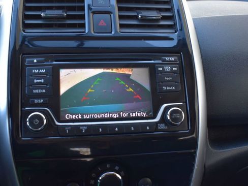 Used 2016 Nissan Versa Note SV image 30