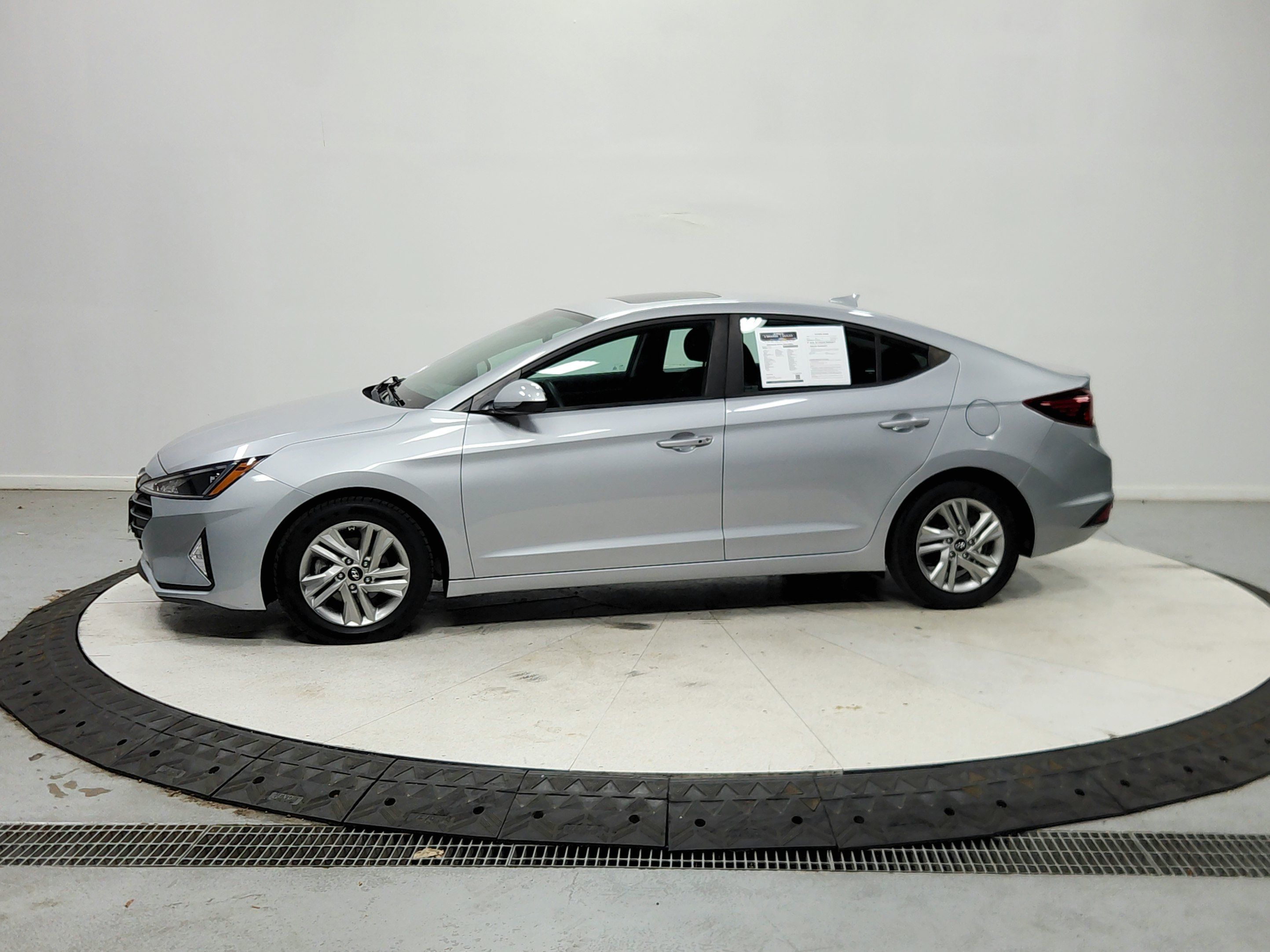 Used 2020 Hyundai Elantra Value Edition w/ Cargo Package (C1) FWD image 5