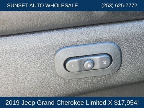 Used 2019 Jeep Grand Cherokee Limited X AWD/4WD image 25