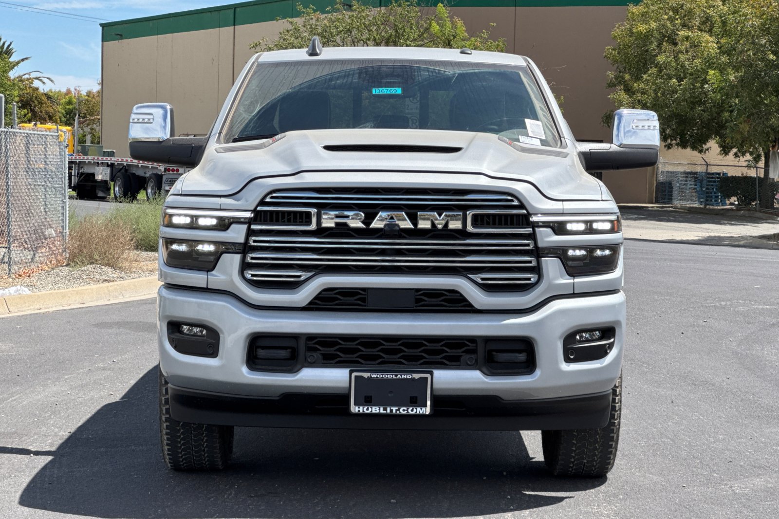 New 2026 RAM 3500 Laramie w/ Sport Appearance Package AWD/4WD image 8