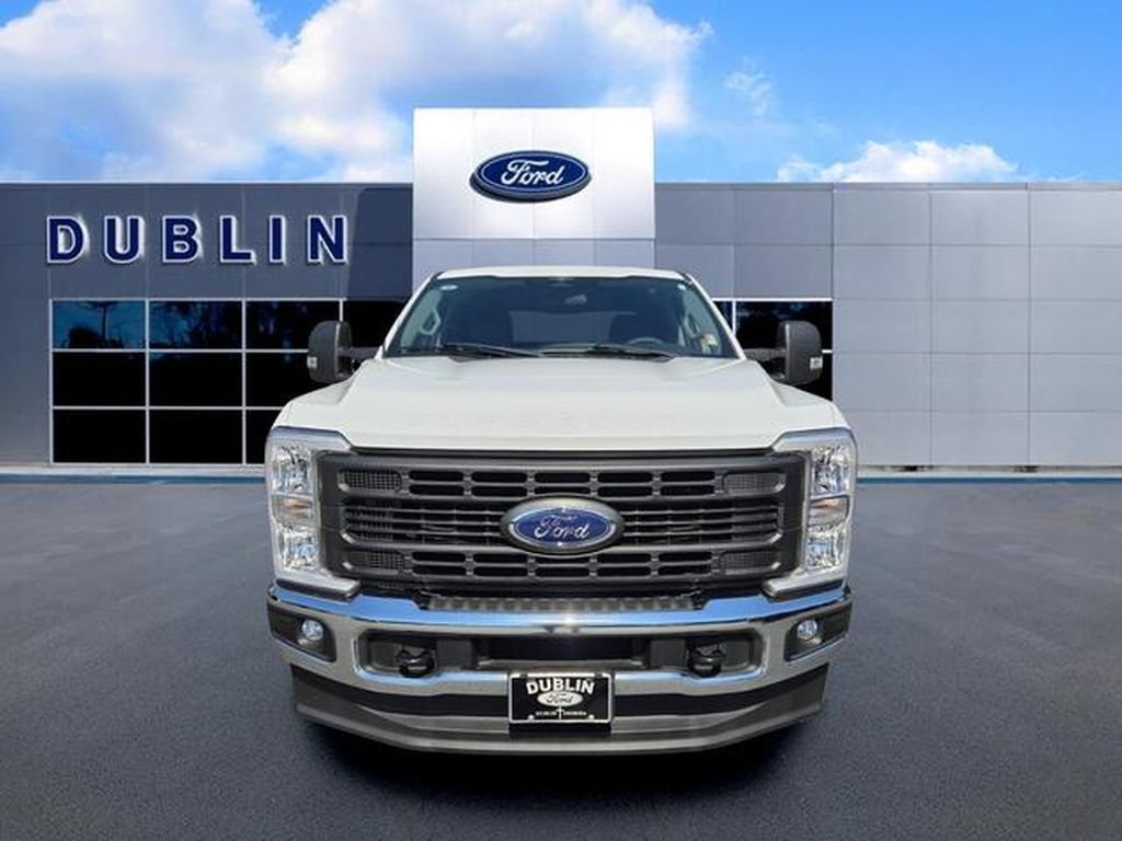 Used 2023 Ford F250 XL w/ FX4 Off-Road Package AWD/4WD image 2
