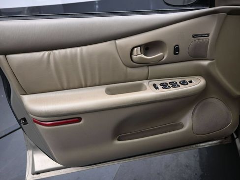 Used 1999 Buick Century Custom FWD image 14