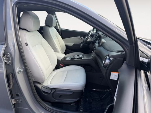 Used 2023 Hyundai Kona Limited w/ Cargo Package FWD image 24