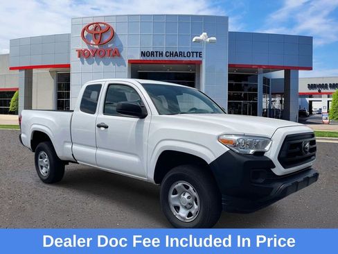 Used 2022 Toyota Tacoma SR RWD image 1