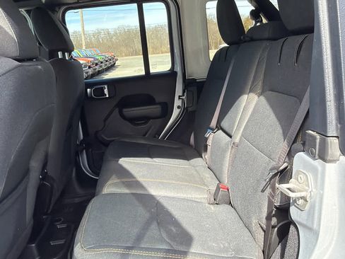 Used 2024 Jeep Wrangler Willys image 11