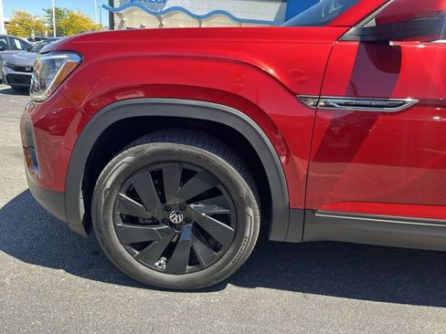 Used 2024 Volkswagen Atlas Cross Sport SE w/ Panoramic Sunroof Package AWD/4WD image 21