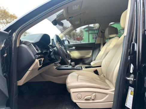 Used 2019 Audi Q5 2.0T Premium AWD/4WD image 26