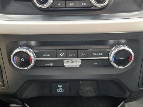 Certified 2022 Ford F150 XLT w/ Equipment Group 301A Mid image 14