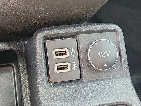 Used 2019 Ford Transit Connect XLT FWD image 22