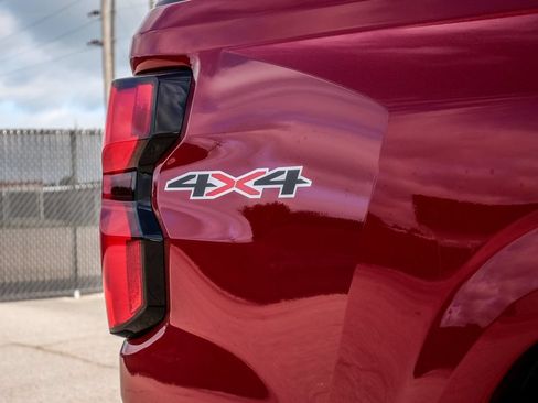 New 2026 Chevrolet Colorado LT w/ LT Convenience Package AWD/4WD image 11