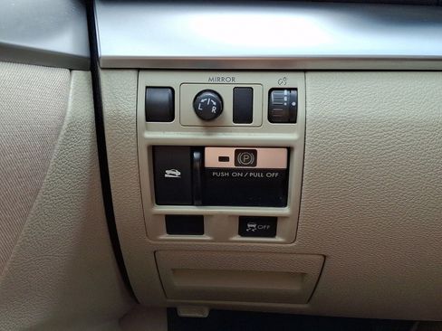Used 2014 Subaru Outback 2.5i Premium AWD/4WD image 24