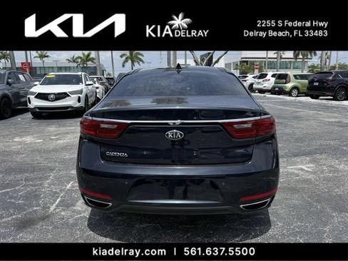 Used 2017 Kia Cadenza Technology FWD image 4