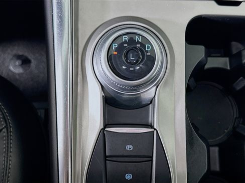 Used 2024 Ford Explorer XLT w/ Equipment Group 202A image 24