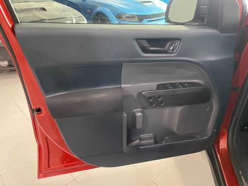 Used 2024 Ford Maverick XL image 15