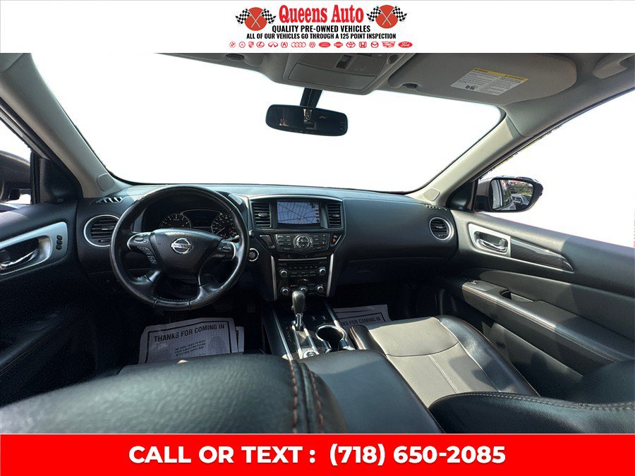 Used 2020 Nissan Pathfinder SL AWD/4WD image 39
