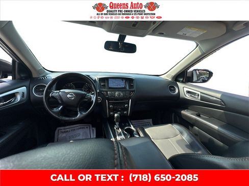 Used 2020 Nissan Pathfinder SL AWD/4WD image 39