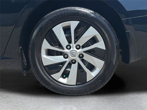 Used 2023 Nissan Altima 2.5 S FWD image 40
