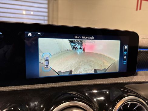 Used 2024 Mercedes-Benz CLA 250 4MATIC image 26