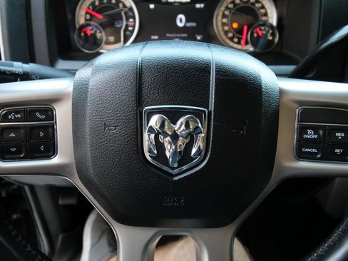 Used 2018 RAM 2500 Laramie w/ Off Road Package AWD/4WD image 28